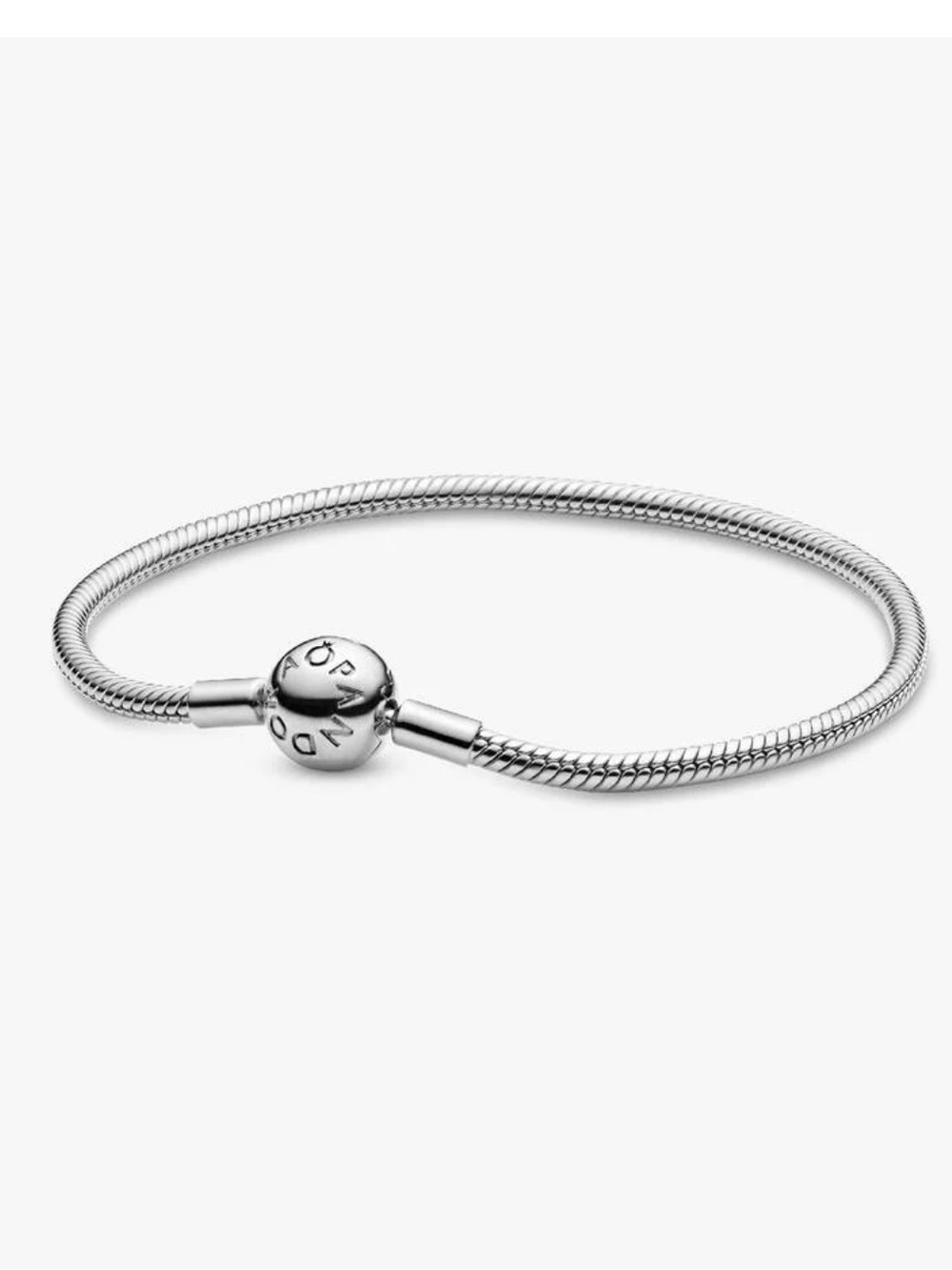 Pandora Moments Snake Chain Bracelet
Sterling Silver 7.5 in